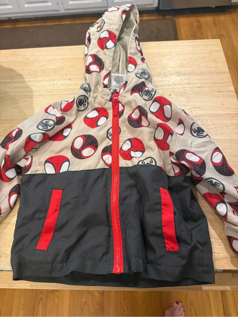 Spider-Man Pattern Hooded Windbreaker - Red, Black, Beige